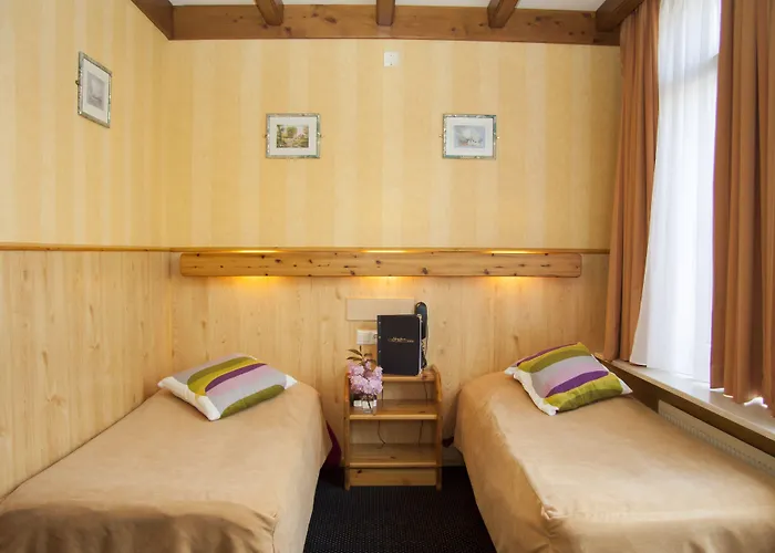 布雷特内尔酒店 鹿特丹