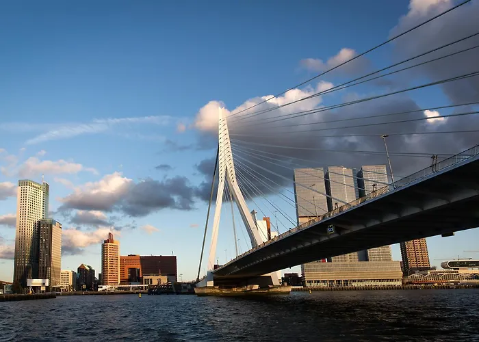 布雷特内尔酒店 酒店 3*